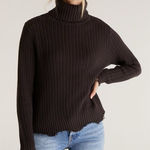 Z Supply  CHELSEA TURTLENECK SWEATER large Photo 0
