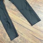 Lululemon  Size 6 Black Tight Stuff Legging Reflective Dots At Ankles Pockets Photo 2