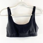 Vuori  BreatheInterlock Medium Support Scoop Neck Daily Bra Black Small Photo 2