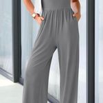 SOLD OUT Casual Summer Short Sleeve Rompers Square Neck Wide Leg Gray Size none Photo 1