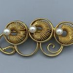 Vintage Gold Tone 3 Wire Rings Simulated Pearl Brooch Korea Grannycore Costume Size 0 Photo 0