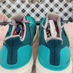 Adidas  ultra boost 4.0 womens sz 7 Photo 4
