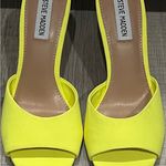 Steve Madden Women's Neon Heels Size 7.5 “As Is” Photo 1