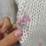 Vintage‎ Shenanigans Women's Hand Knitted Floral Embroidered V Neck Sweater M Pink Size M Photo 6