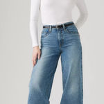 Levi's NWT NWT ® Women's 728 High-Rise Wide Leg Jeans size 31 Photo 0