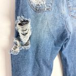 American Eagle  Stretch Destroyed Mom Jeans Distressed Ripped Size 4 EUC Photo 9