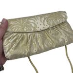 La Regale Vintage  Gold Evening Bag Photo 0