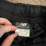 New Balance  athletic pants Photo 2
