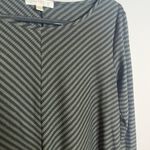 Kohls 🌺  green and black striped tunic Photo 1