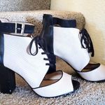 Juicy Couture Chunky Heel 8.5 Photo 0