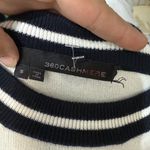 360 Cashmere  long sleeve top Photo 4