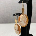 Vintage Italian Gold Cameo Earrings Oval Carved Shell Woman Face Dangle Old Orange Photo 2