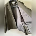 Jones Wear Vtg- Jones Ware Wool Woman suit Sz 6 Photo 4