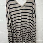 EXPRESS  Striped Vneck Long Sleeve Photo 2