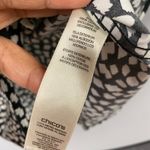 Chico's Black White Abstract Print Career Clean Shirt Women Size 2.5 Office Work Photo 5