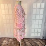 Top It Off White Pink V Photo 3