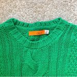 kelly green cable knit sweater Size XS Photo 4
