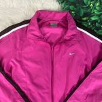 Nike  pink athletic / casual fall & winter jacket size M Photo 2