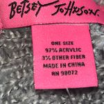 Betsey Johnson  Purple  and Lavender Knit Wrap Photo 2
