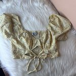 Sky And Sparrow  Yellow Ditsy Floral Crop Top Baby Tee Blouse Size Medium Photo 6