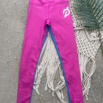 Peloton New  Fuchsia High Rise Athletic Leggings Size Small - Show Up Rib Legging Photo 5