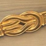 Vintage Gold Tone MMA Brass Rope Knot Brooch Photo 0