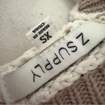 Z SUPPLY Knit Striped Putty Broadbeach Stripe Sweater tan Size Extra‎ Small White Photo 3