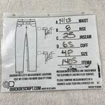 Vera Wang Simply Vera  Capri Jeans Womens Size 4P Black Denim Button Fly Mid Rise Photo 2