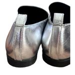 Gianni Bini Gianni Binni Silver Gray Flats Flip-side Leather Ankle Shoe Size 8M Photo 4