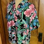 Wild Fable  Bright Floral Hawaiian Shirt Photo 4