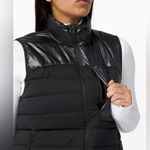 Lululemon Navigation Stretch Down Vest Style W4BLLS size 6 Photo 1