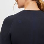 FIGS Salta Seamless Longsleeve Underscrub in Navy, Size Medium Photo 2