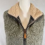 Simply Southern  gray and tan soft fuzzy Sherpa vest size small Photo 2