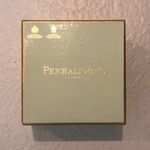 Penhaligon’s  100% Authentic, Brand new, never been used  in original box with dust bag  PENHALIGON'S of London Black Key Ring Zip Around Coin Purse    Photo 2