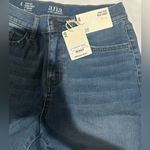 a.n.a High Rise Midi‎ Shorts size 4 Photo 4