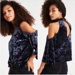 American Eagle NWT Blue Velvet Choker Top large Photo 1