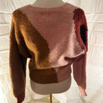 Dee Elly  Pink and Brown Crew Neck Sweater with Geometric Pattern Photo 1