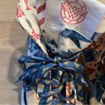 Converse  Wonder Woman DC Comics High Top Women’s Sneakers Size 6 Photo 4