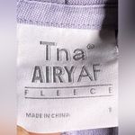 Aritzia  TNA Cozy Fleece Boyfriend Cropped Hoodie Size 1. Photo 8