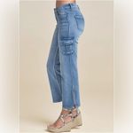 Venus Women’s  Cropped Cargo Jeans Size 10 Photo 3