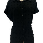 Elegant Black Button Photo 0