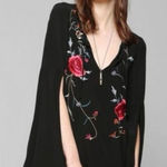 Staring At Stars NWT Black Floral Embroidered Bell Sleeve Tunic Top Size SMALL Photo 0