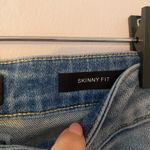 Judy Blue Skinny Fit Light Wash Distressed Jeans Stretchy Women's size 28 Photo 2