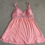Daisy Fuentes  coral Lace Top Photo 2