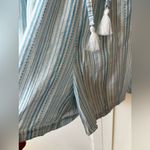 BCBGeneration  NWOT Variegated Striped Blue & White‎ High Waisted Shorts Size L Photo 3