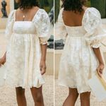Storia  Embroidered Lace Babydoll Dress Puff Sleeve Mini Ivory Cream Size Medium Photo 4