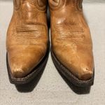 Smoky Mountain Women’s Beige Leather Western Pull on Boots Size 8 snip toe Tan Photo 1