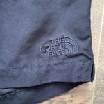 The North Face Women’s Athletic Shorts Black Size XL Outdoor Hiking Workout Gym Photo 2