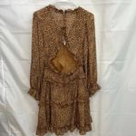 Women's brown leopard print ruffle deep v Photo 7
