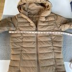 Amazon Essentials Camel Tan Hooded Short Puffer Jacket Size XS Photo 7